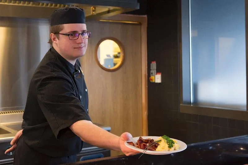 Courtyard By Marriott Toulouse Airport Hotel