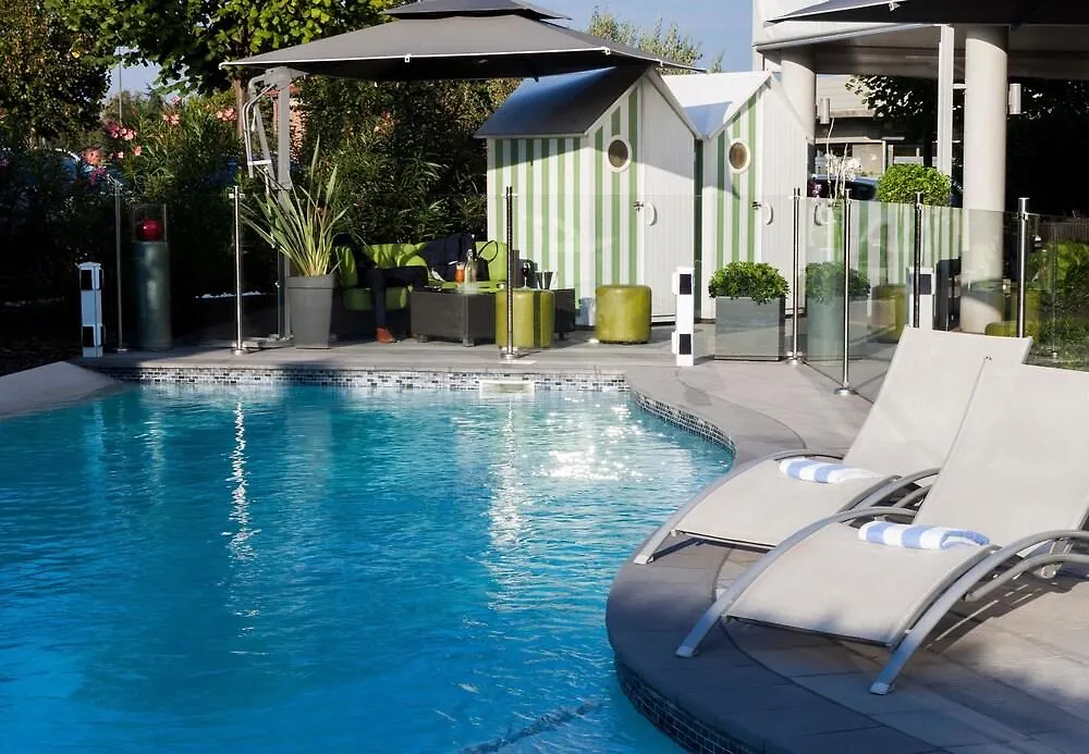 Courtyard By Marriott Toulouse Airport Hotel France