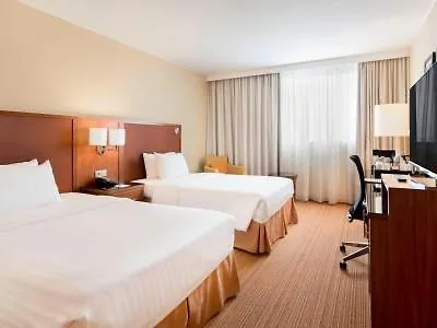 Courtyard By Marriott Toulouse Airport Hotel