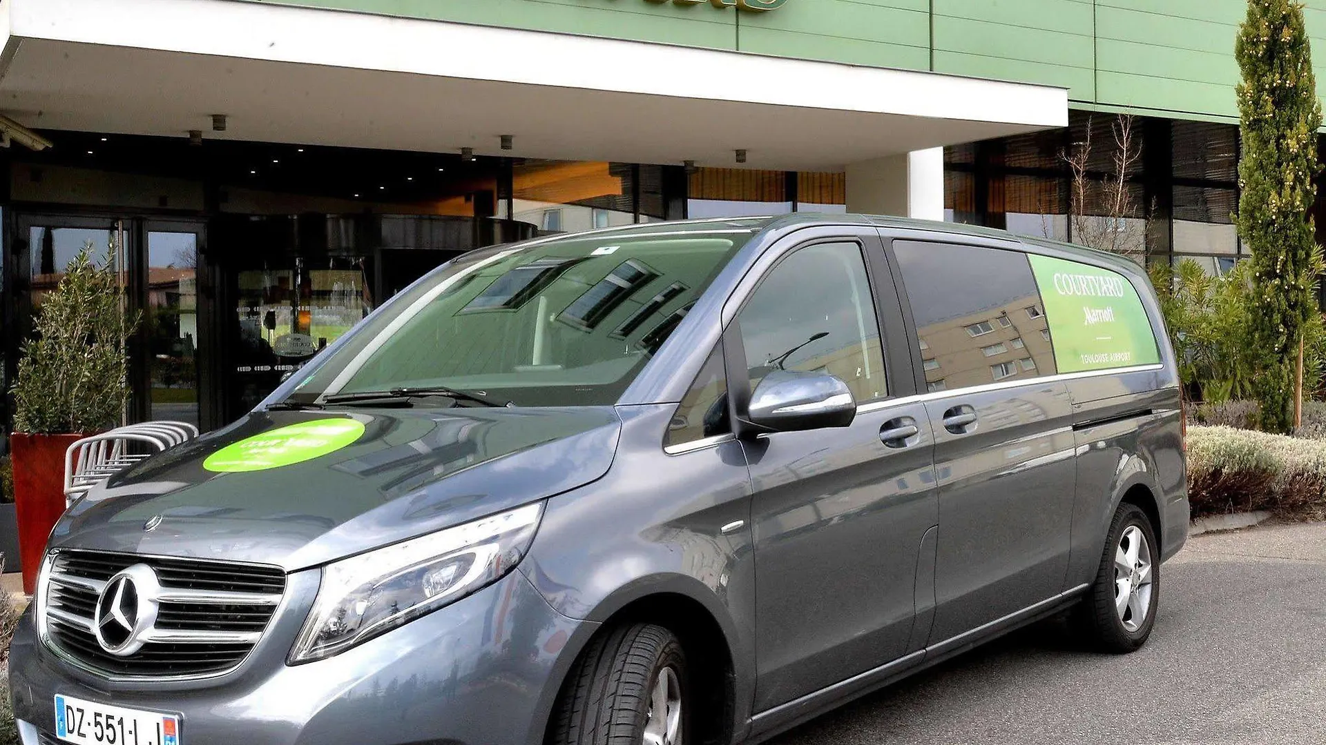 Courtyard By Marriott Toulouse Airport Hotel
