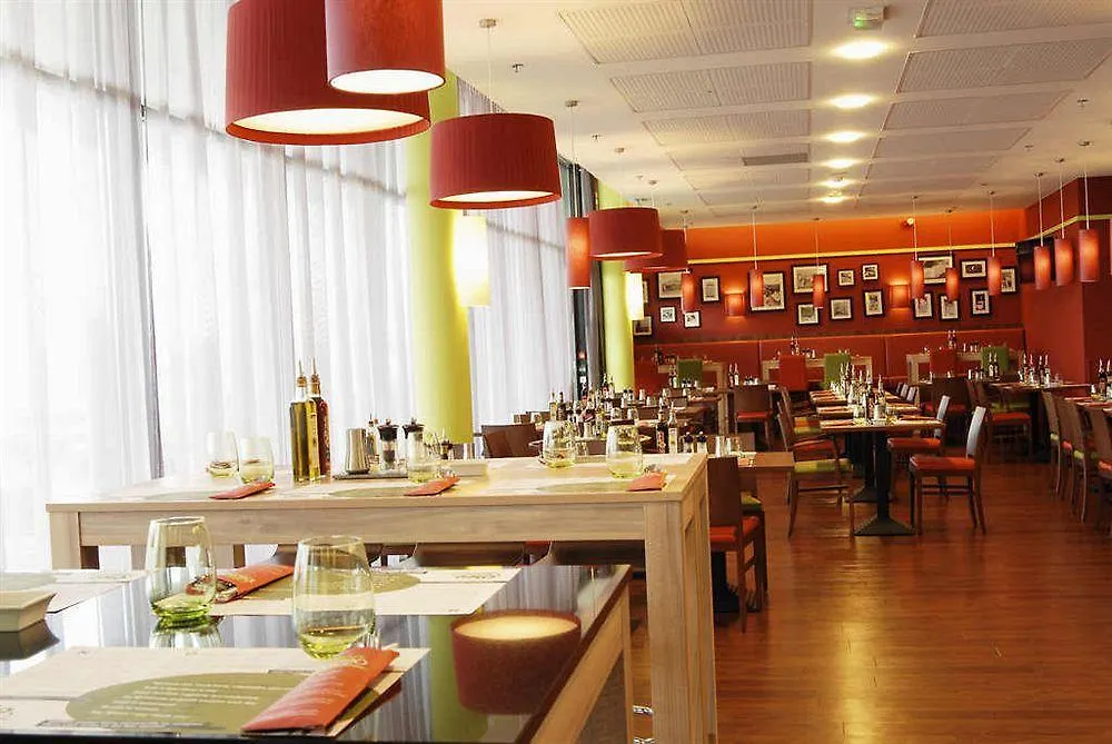 Hotel Courtyard By Marriott Toulouse Airport