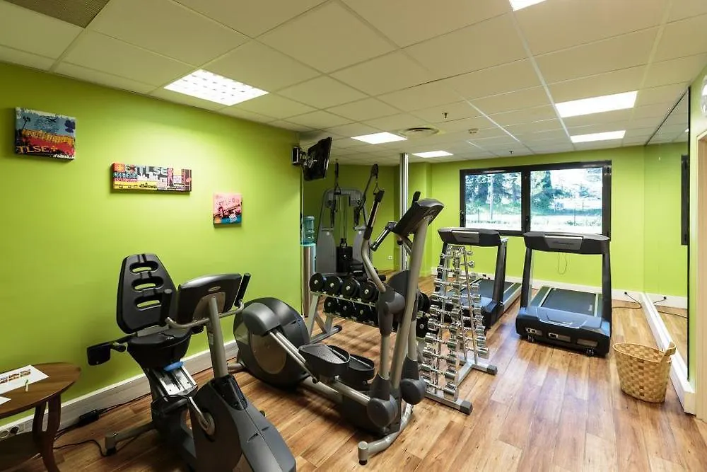 Hotel Courtyard By Marriott Toulouse Airport 4*,