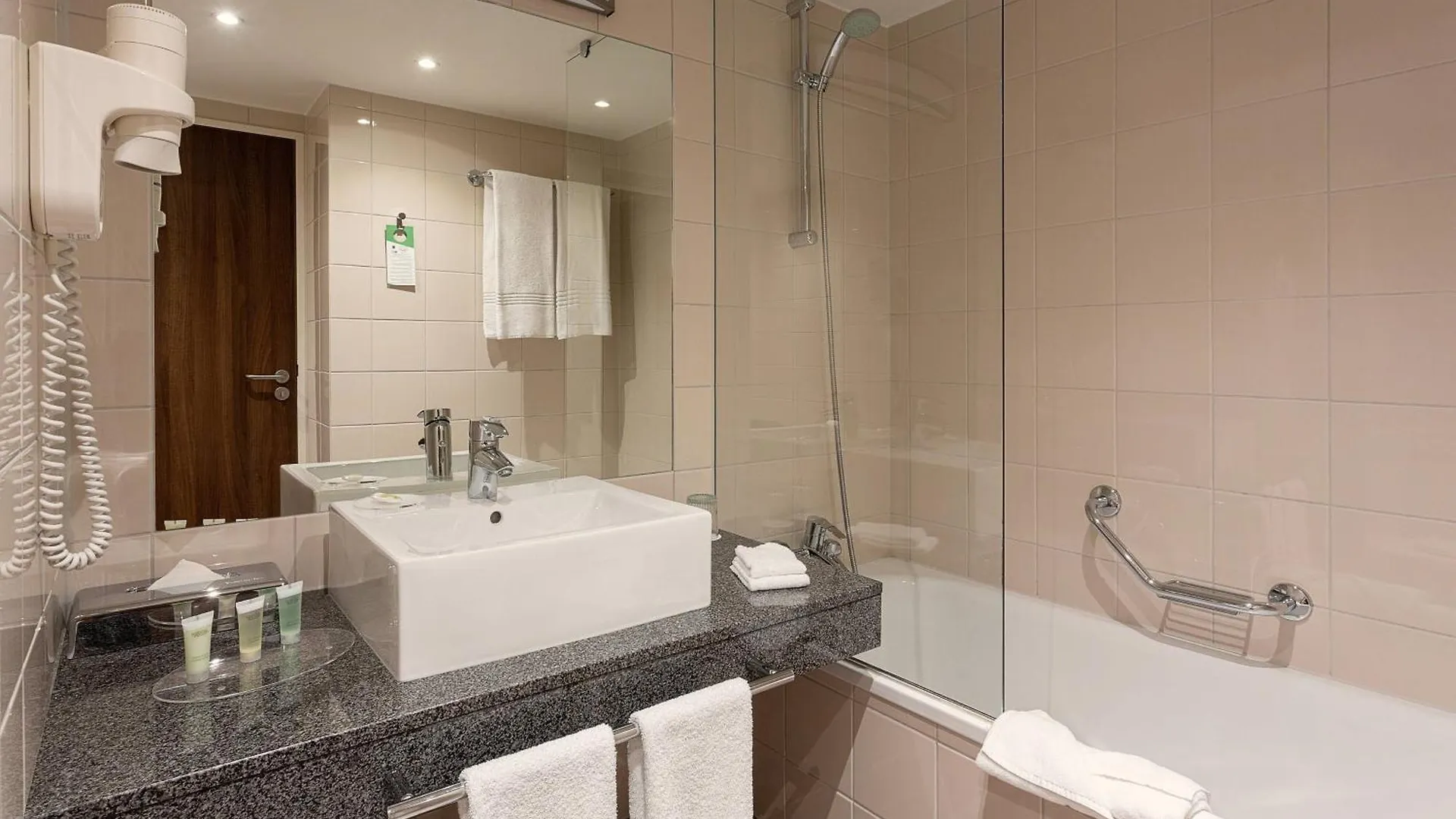 Hotel Courtyard By Marriott Toulouse Airport