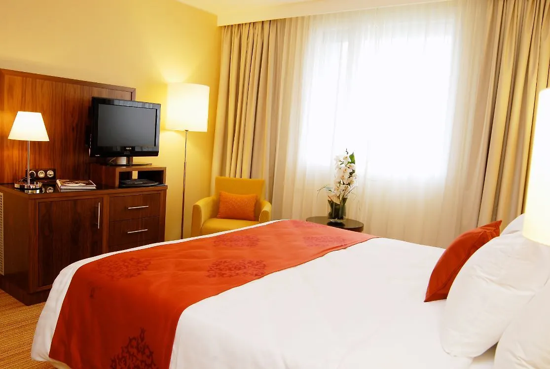 Hotel Courtyard By Marriott Toulouse Airport